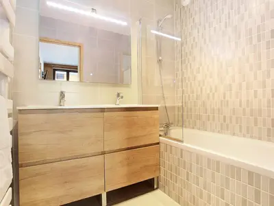 BathRoom BathRoom