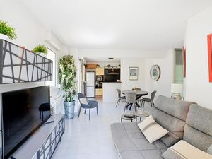 24004071-Ferienwohnung-4-La Grande-Motte-300x225-4