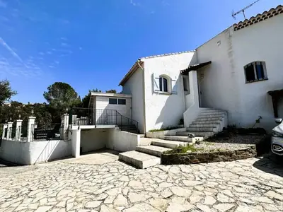 Ferienwohnung für 9 Personen (240 m²) in La Londe-les-Maures 6/10