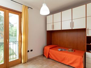 23977118-Ferienwohnung-6-La Maddalena-300x225-5