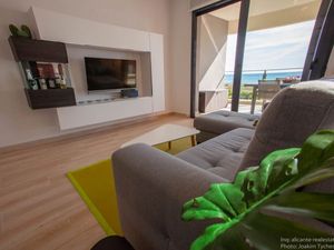 22315791-Ferienwohnung-4-La Mata-300x225-5