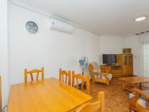 23692173-Ferienwohnung-6-La Mata-300x225-1