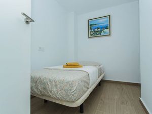 23692544-Ferienwohnung-6-La Mata-300x225-5