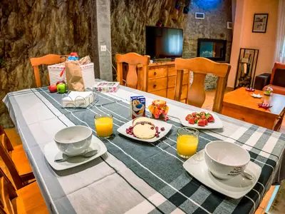 DiningRoom