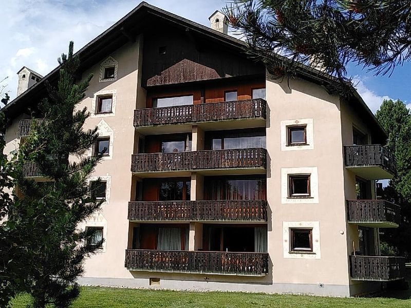 23577828-Ferienwohnung-2-La Punt Chamues-ch-800x600-0