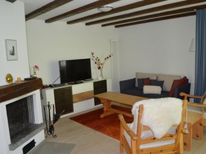 23587284-Ferienwohnung-4-La Punt Chamues-ch-300x225-3