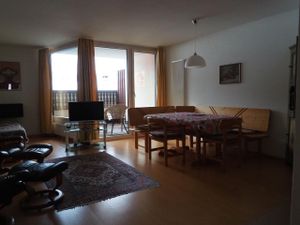 23607552-Ferienwohnung-2-La Punt Chamues-ch-300x225-2