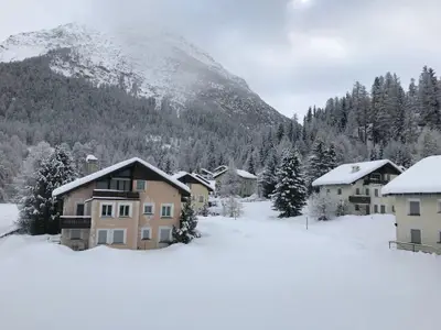 Aussicht zum Chamuera Tal im Osten
