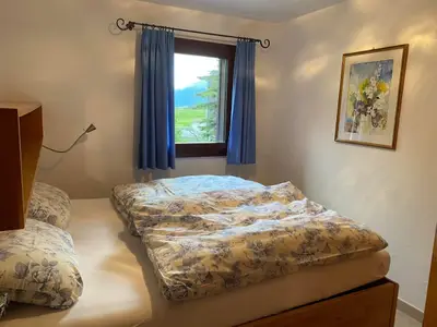 Schlafzimmer mit franz. Doppelbett