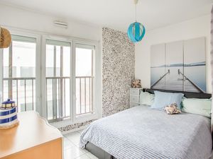 23824076-Ferienwohnung-3-La Rochelle-300x225-4