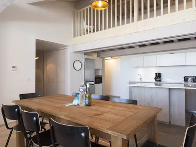 DiningRoom