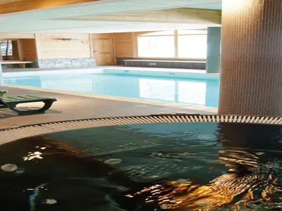 PoolOfHouse