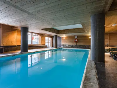 PoolOfHouse