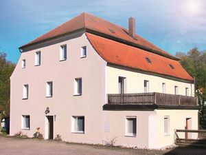 19240866-Ferienwohnung-4-Laaber-300x225-0