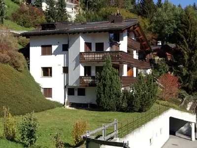Ferienwohnung für 6 Personen in Laax 2/10