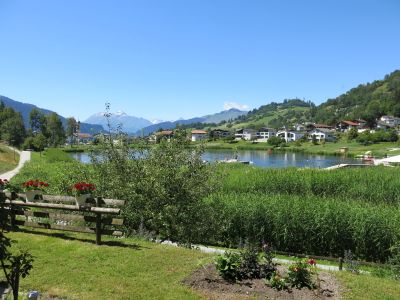 Sicht nach Süden mit Badesee der bis 23° warm wird