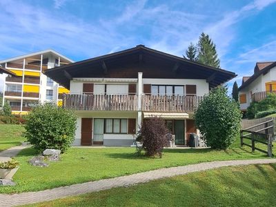 Ferienhaus (Wohnung befindet sich im 1. OG rechts)