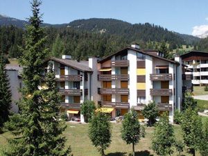 23147833-Ferienwohnung-5-Laax-300x225-0