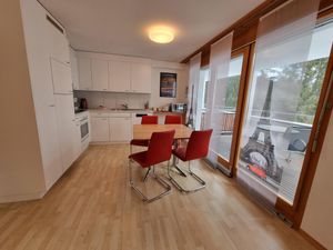 23194445-Ferienwohnung-4-Laax-300x225-3