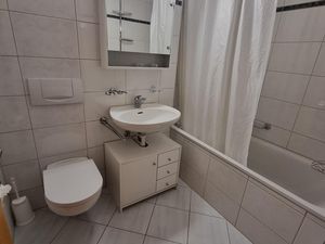 23194445-Ferienwohnung-4-Laax-300x225-5