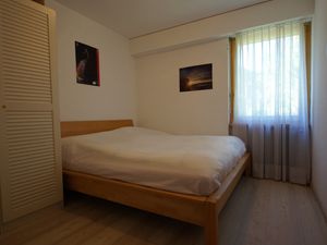 23559809-Ferienwohnung-6-Laax-300x225-2