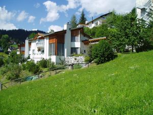 21745581-Ferienwohnung-4-Laax-300x225-0