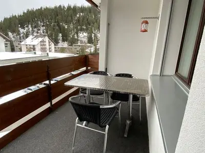 Ferienwohnung für 4 Personen in Laax 8/10
