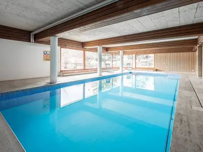 Ferienwohnung für 4 Personen in Laax 1/10