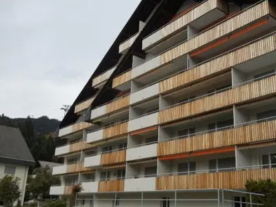 Ferienwohnung für 4 Personen in Laax 1/9