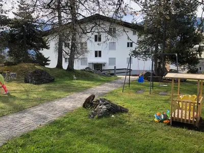 Ferienwohnung für 5 Personen in Laax 3/10