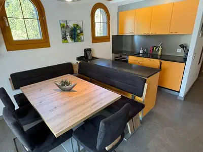 Ferienwohnung für 6 Personen in Laax 3/10