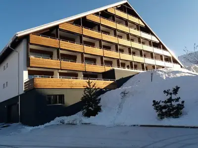 Ferienwohnung für 3 Personen in Laax 1/10