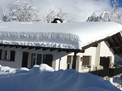 Ferienwohnung für 6 Personen in Laax 1/10