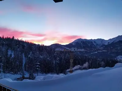Ferienwohnung für 6 Personen in Laax 2/10