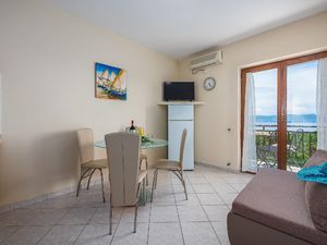 23505198-Ferienwohnung-4-Labin-300x225-5