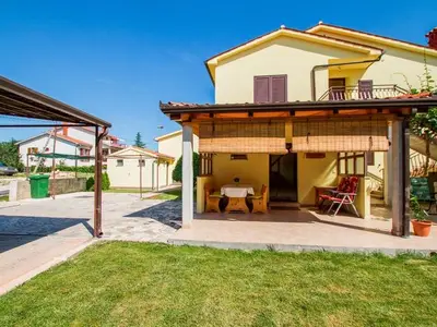 Ferienwohnung für 3 Personen in Labin 1/9