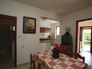 23732094-Ferienwohnung-4-Labin-300x225-1