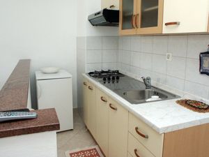 18323966-Ferienwohnung-4-Labin-300x225-4