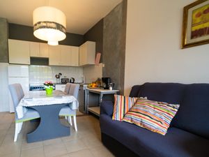 19325419-Ferienwohnung-4-Labin-300x225-1