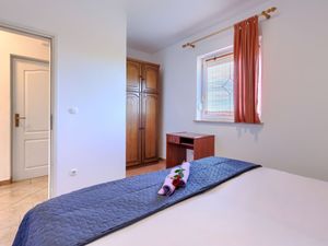 23860085-Ferienwohnung-5-Labin-300x225-5