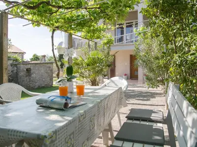 Ferienwohnung für 7 Personen (100 m²) in Labin 1/10