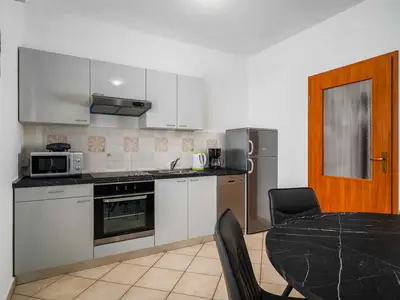 Ferienwohnung für 5 Personen (53 m²) in Labin 1/10