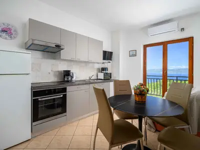 Ferienwohnung für 2 Personen (28 m²) in Labin 1/10