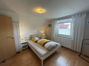 23520270-Ferienwohnung-3-Laboe-300x225-1