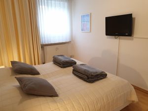 23520329-Ferienwohnung-4-Laboe-300x225-4