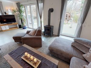 23520349-Ferienwohnung-8-Laboe-300x225-4