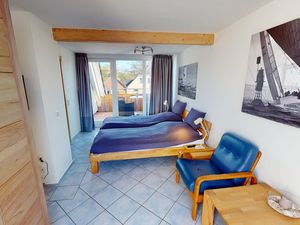 23520335-Ferienwohnung-8-Laboe-300x225-1