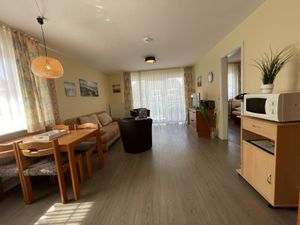 23520299-Ferienwohnung-4-Laboe-300x225-0