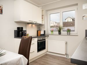 23520275-Ferienwohnung-6-Laboe-300x225-3