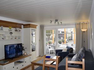 23278248-Ferienwohnung-5-Laboe-300x225-1